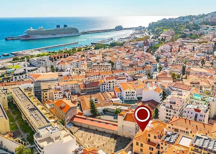 Old Town Charm * Funchal (Madeira)