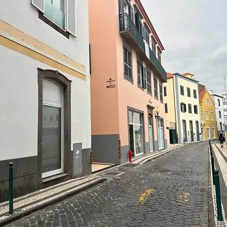Old Town Charm Apartment *