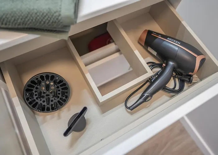 Old Town Charm 푼샬